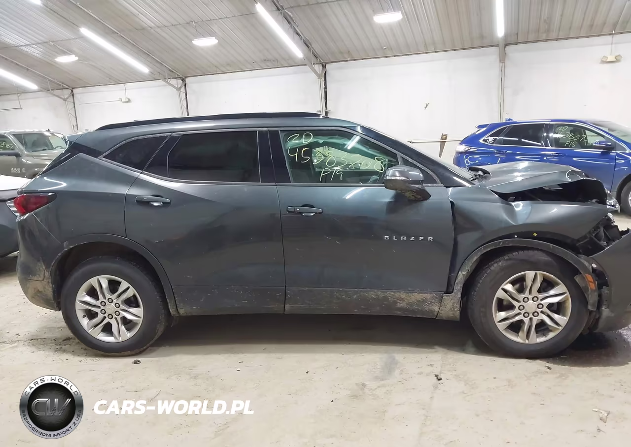 2019 Chevrolet Blazer VIN:3GNKBGRS5KS625707 - 13