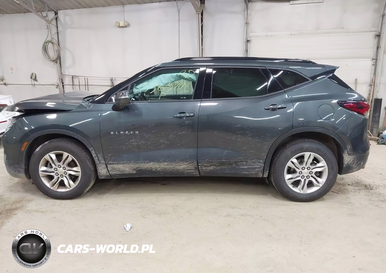 2019 Chevrolet Blazer VIN:3GNKBGRS5KS625707 - 14