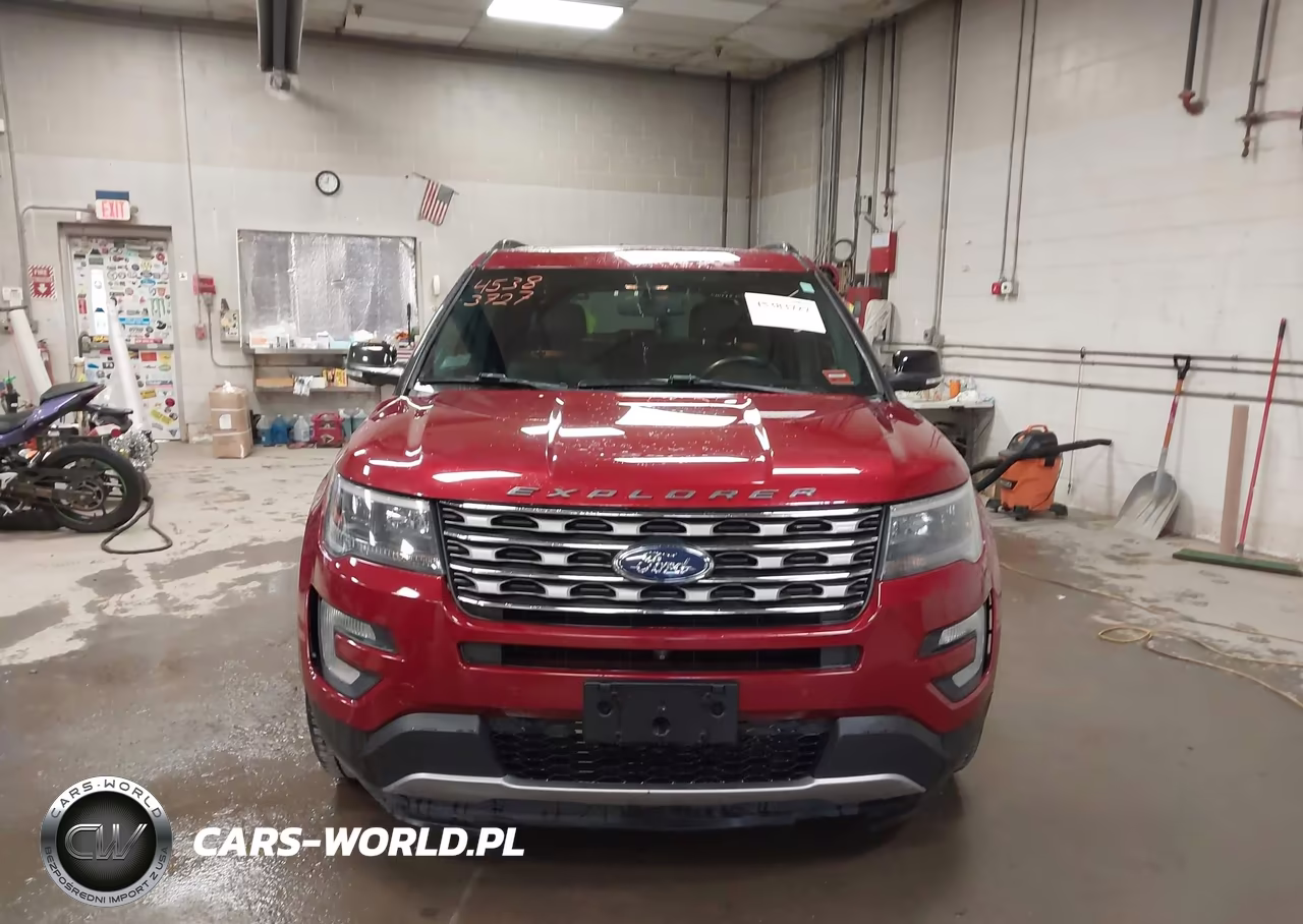 2016 Ford Explorer Sport VIN:1FM5K8GTXGGB00120 - 12