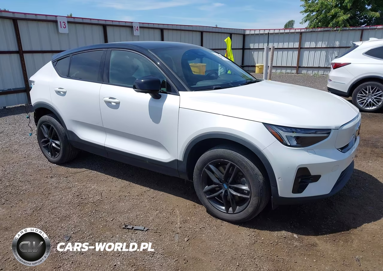 2022 Volvo C40 Recharge Pure Electric P8 Ultimate – zdjęcie 1 z 22