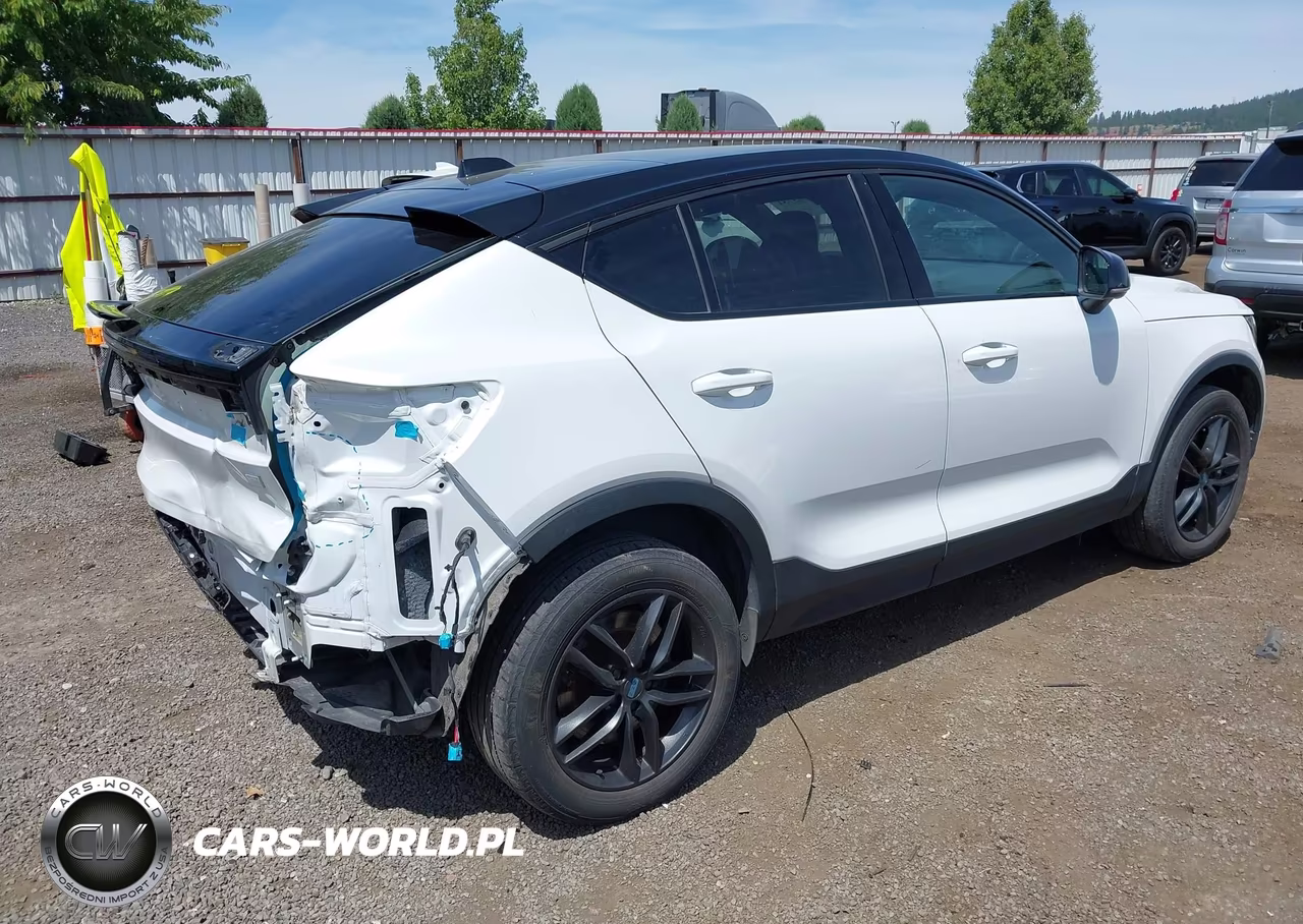 2022 Volvo C40 Recharge Pure Electric P8 Ultimate VIN:YV4ED3GB8N2008276 - 4