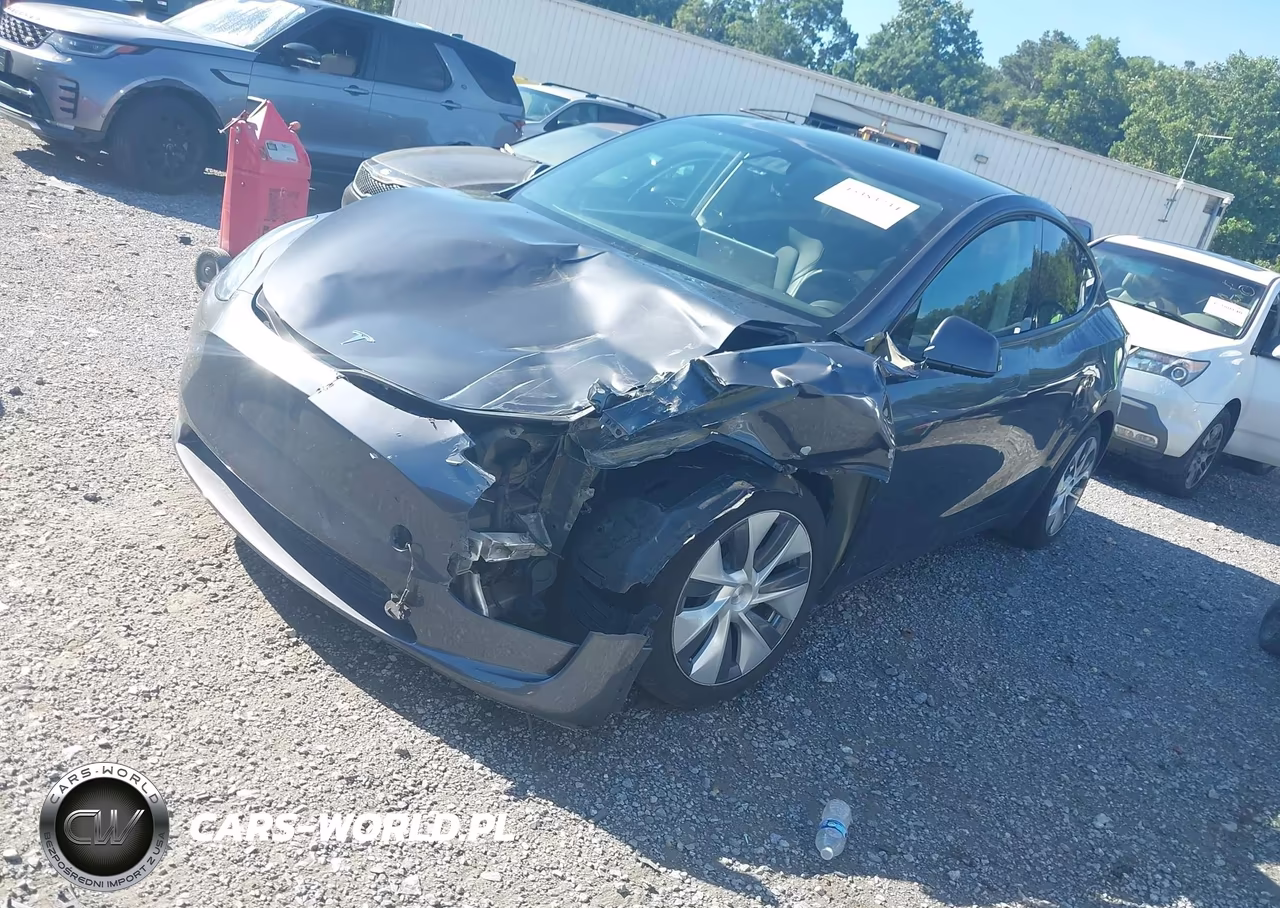 2023 Tesla Model Y Awd-Long Range Dual Motor All-Wheel Drive VIN:7SAYGDEE3PA162839 - 2