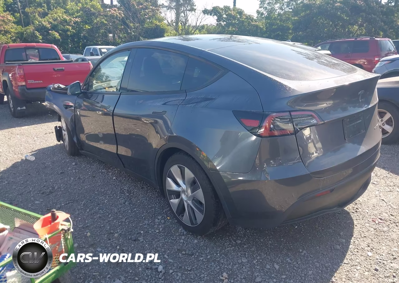 2023 Tesla Model Y Awd-Long Range Dual Motor All-Wheel Drive VIN:7SAYGDEE3PA162839 - 3