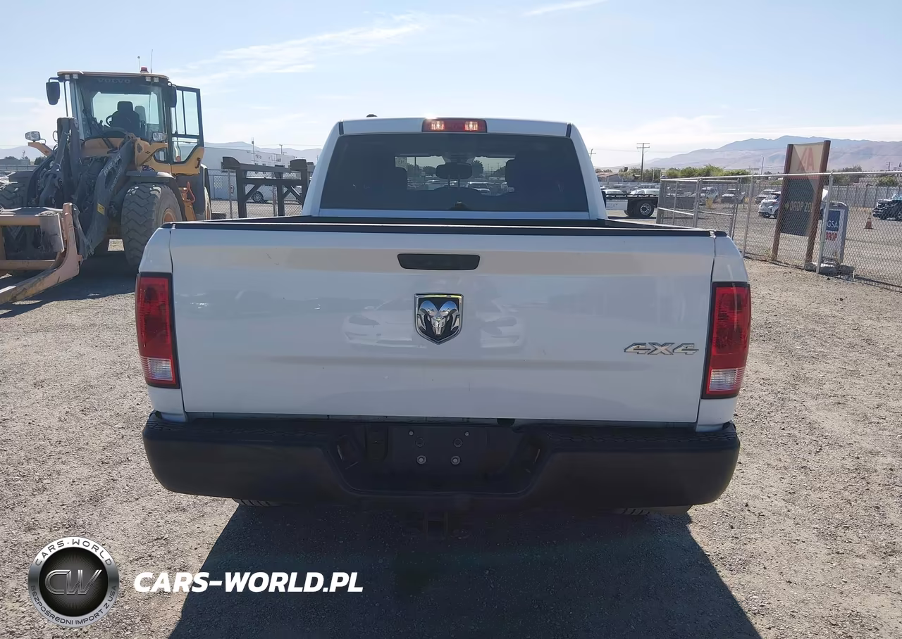 2020 Ram 1500 Classic Tradesman 4X4 6'4 Box VIN:1C6RR7FG5LS149692 - 16