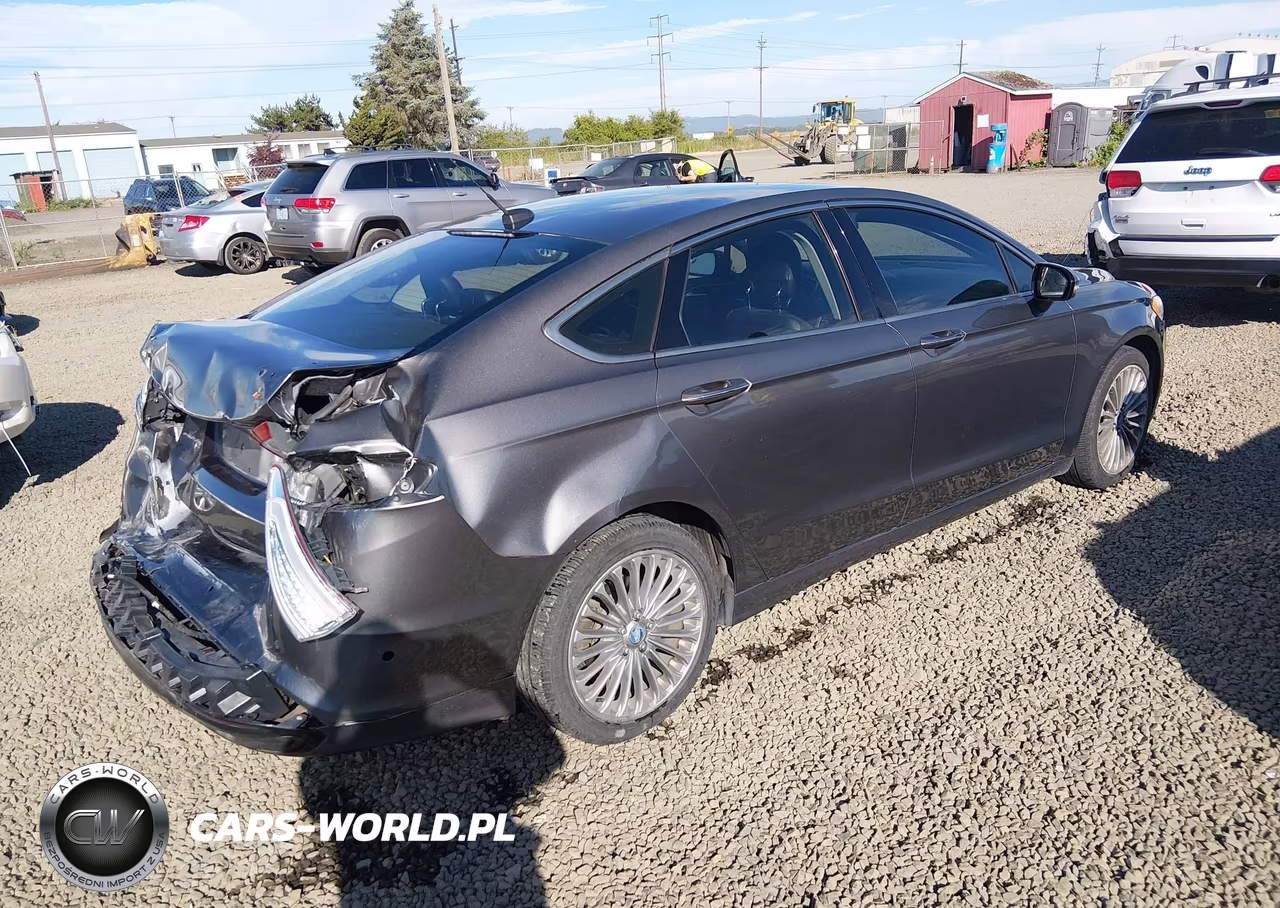 2013 Ford Fusion Titanium VIN:3FA6P0D91DR214215 - 4