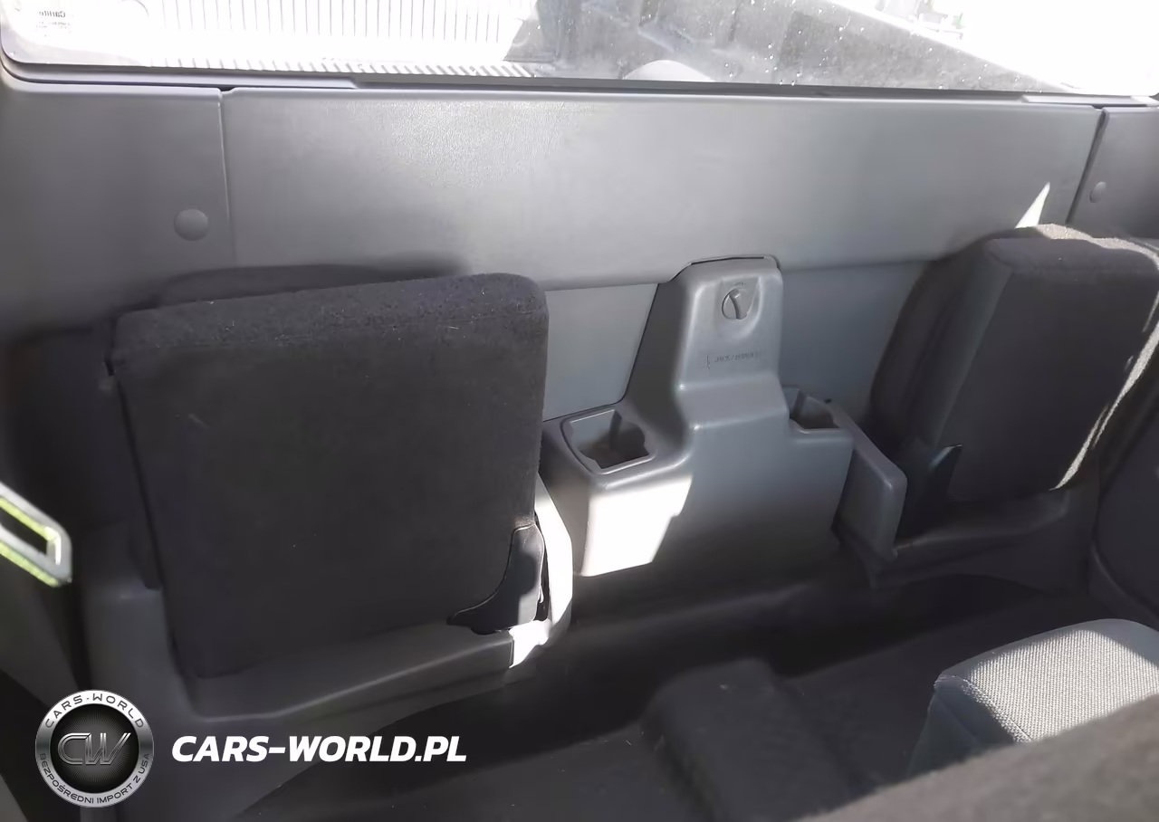 2011 Ford Ranger Sport VIN:1FTKR4EE0BPA75270 - 8