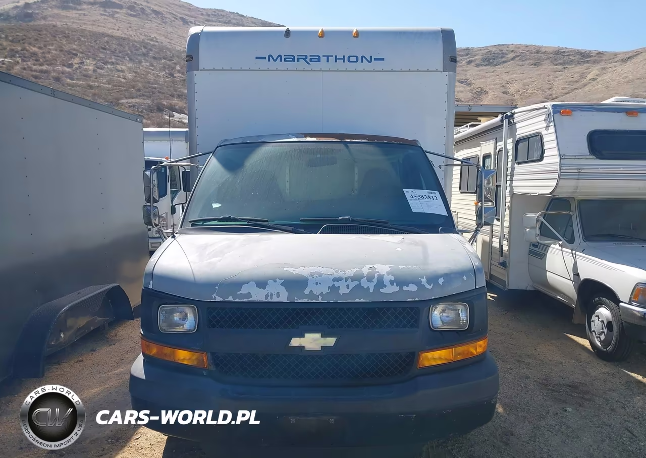 2005 Chevrolet Express Cutaway Base W-C7L-C7N VIN:1GBJG31U951267422 - 16