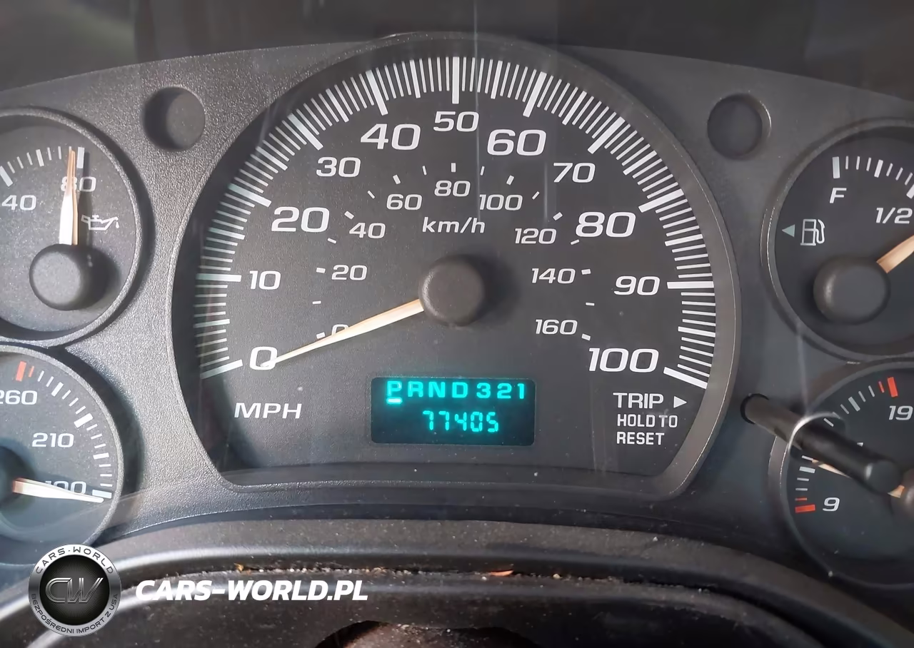 2005 Chevrolet Express Cutaway Base W-C7L-C7N VIN:1GBJG31U951267422 - 5