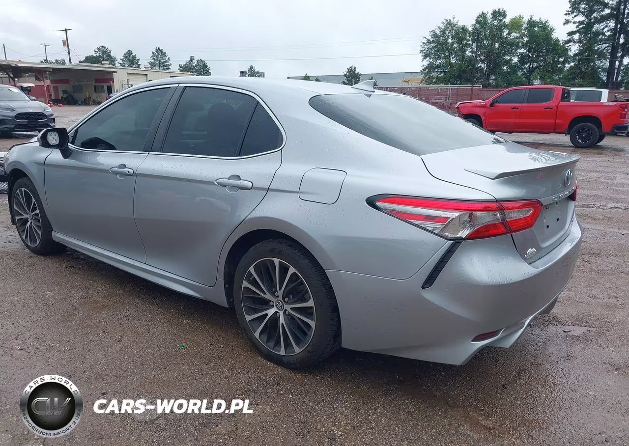 2019 Toyota Camry Se VIN:4T1B11HK6KU812928 - 3
