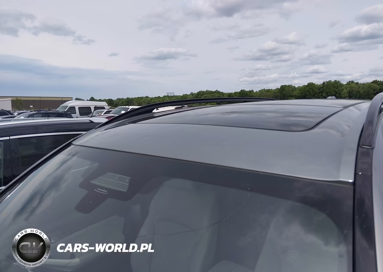 2023 BMW X7 xDrive40I VIN:5UX23EM03P9S00897 - 17