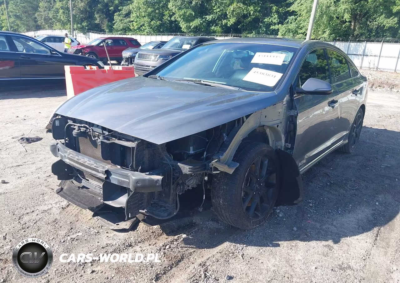 2018 Hyundai Sonata Sport 2.0T VIN:5NPE34AB0JH678742 - 6