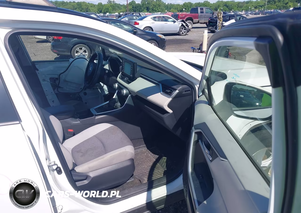 2019 Toyota Rav4 Xle VIN:JTMP1RFV0KD516518 - 5