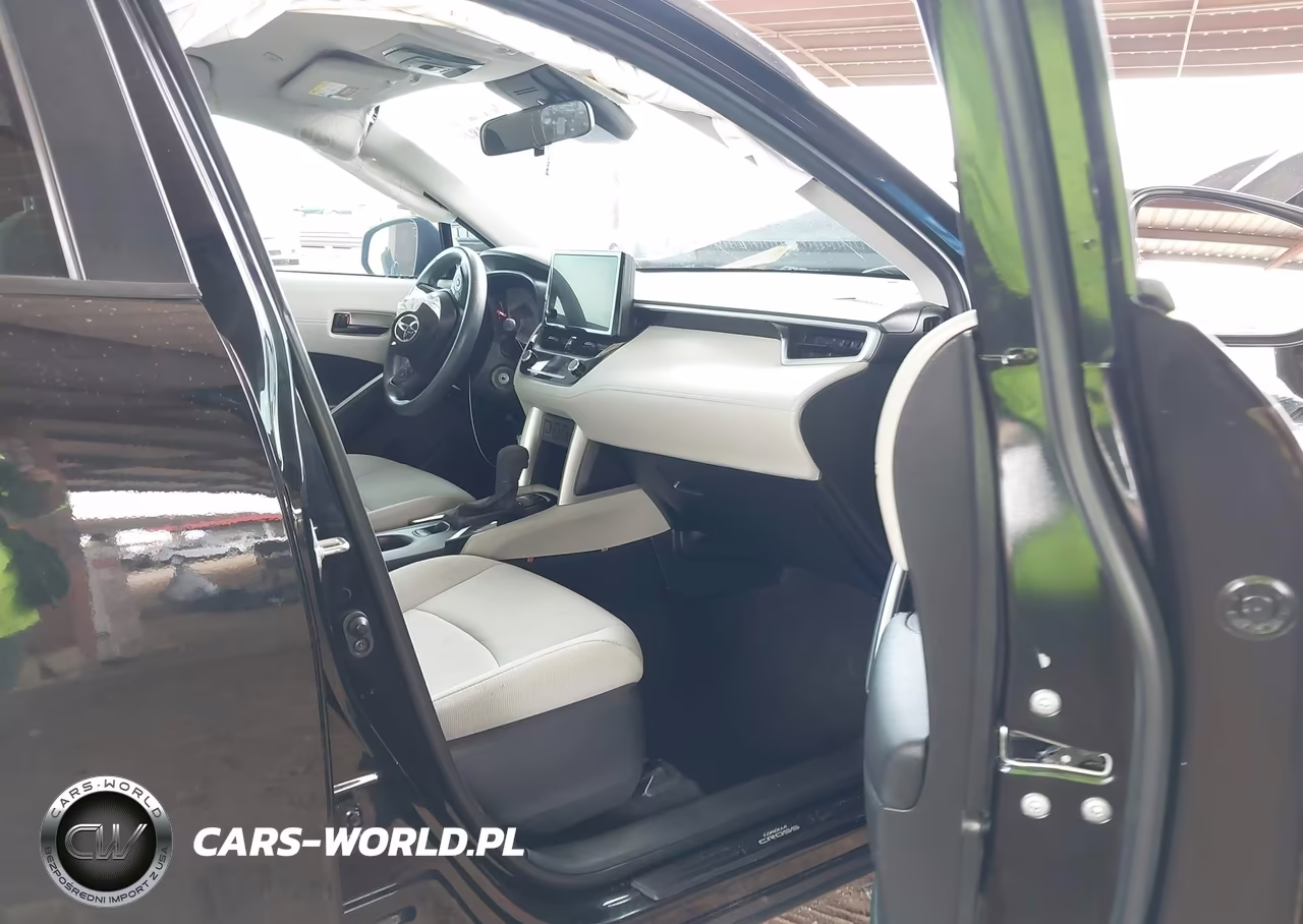 2023 Toyota Corolla Cross L VIN:7MUAAAAG3PV050178 - 5