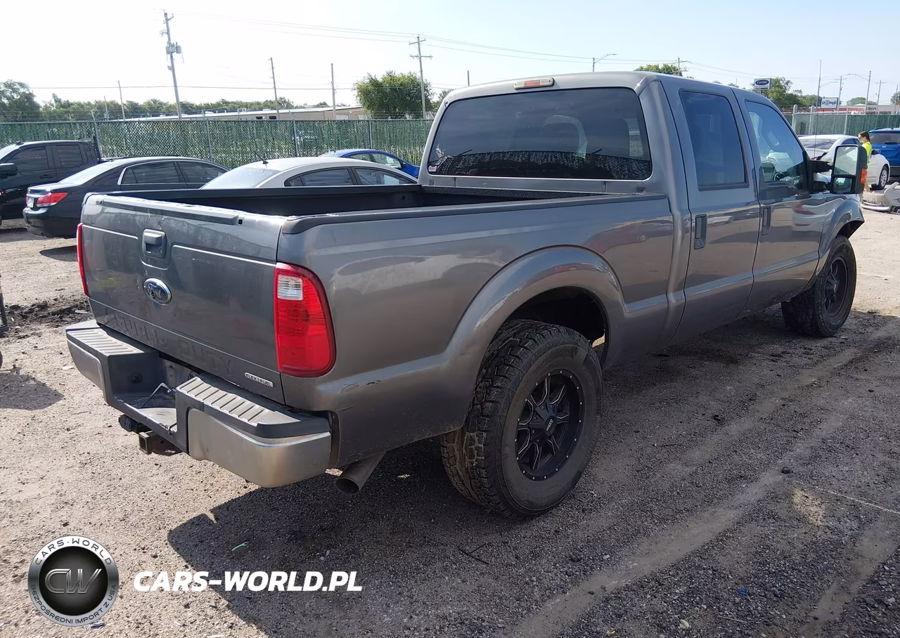 2013 Ford Super Duty F-250 Srw Xlt VIN:1FT7W2A6XDEA89449 - 4