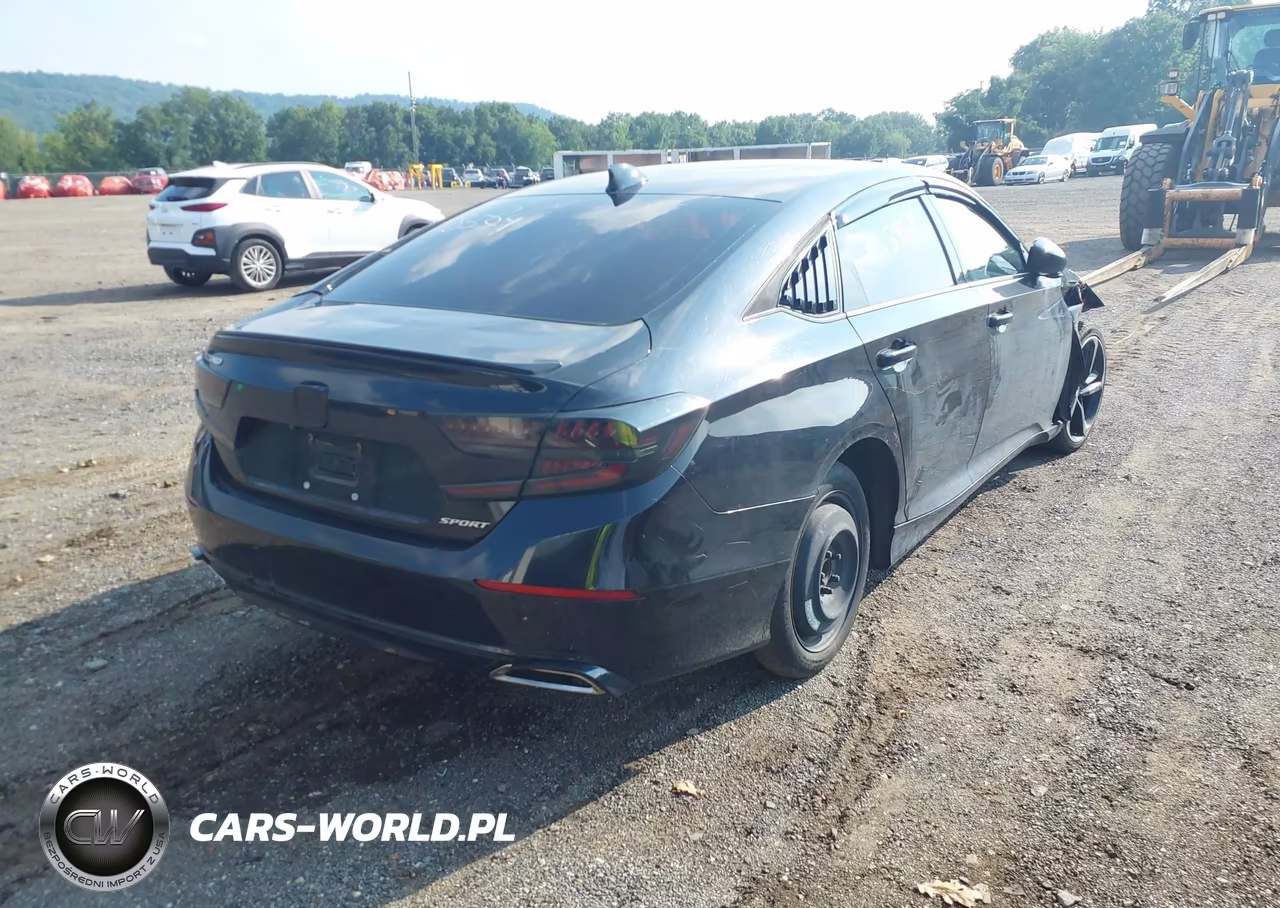 2018 Honda Accord Sport VIN:1HGCV1F39JA034876 - 4