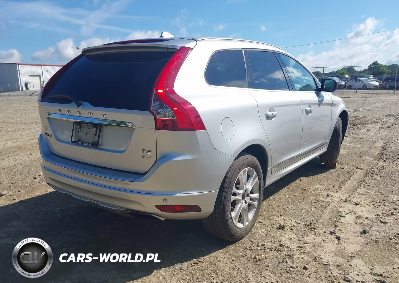 2015 Volvo Xc60 T5 Platinum VIN:YV4612RM6F2634660 - 4