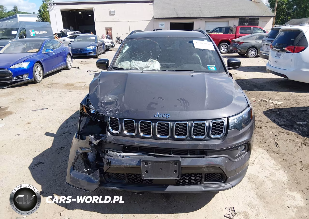2024 Jeep Compass Latitude 4X4 VIN:3C4NJDBN0RT156574 - 12