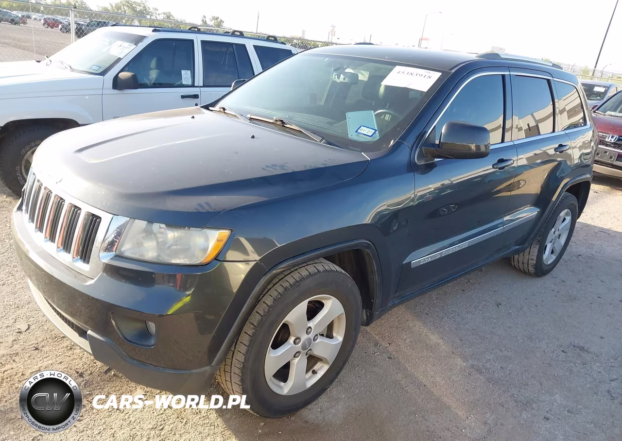 2011 Jeep Grand Cherokee Laredo VIN:1J4RS4GT8BC544881 - 2