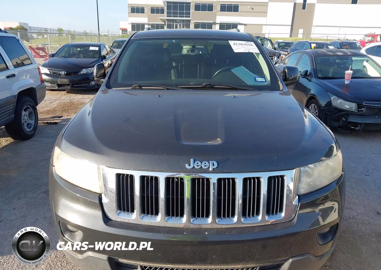 2011 Jeep Grand Cherokee Laredo VIN:1J4RS4GT8BC544881 - 6