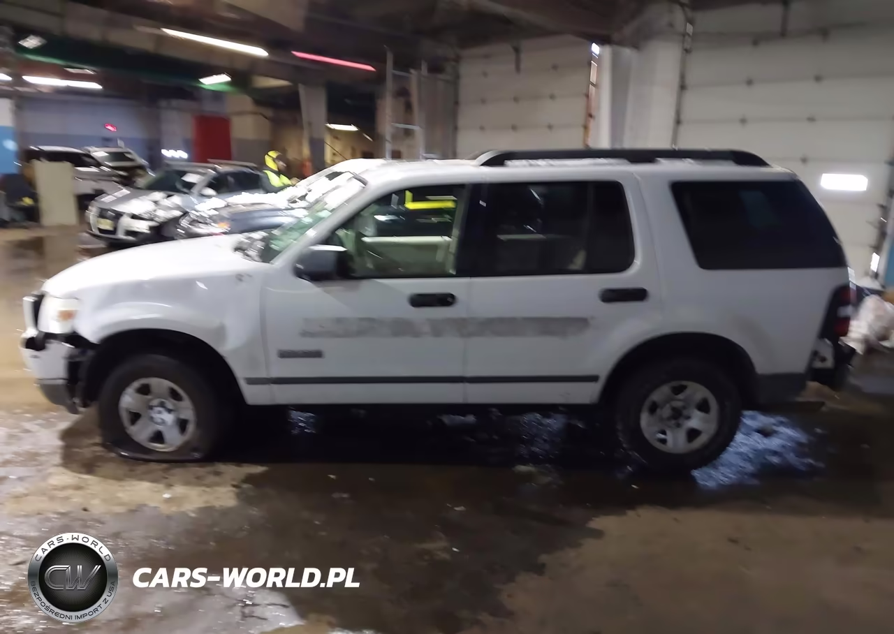 2006 Ford Explorer Xls VIN:1FMEU72E86UB11369 - 14