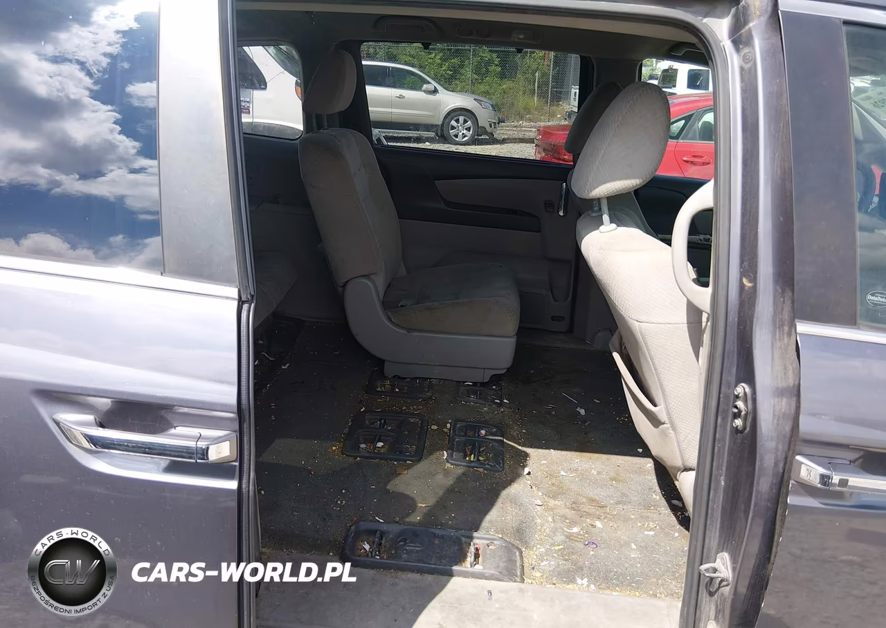 2016 Honda Odyssey Se VIN:5FNRL5H38GB041028 - 8