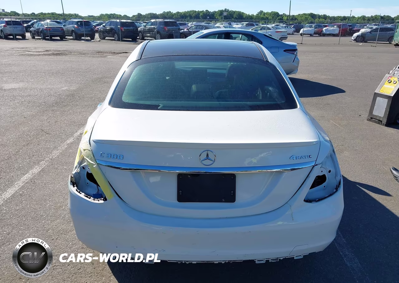 2018 Mercedes-Benz C 300 4Matic VIN:WDDWF4KB2JR414799 - 16
