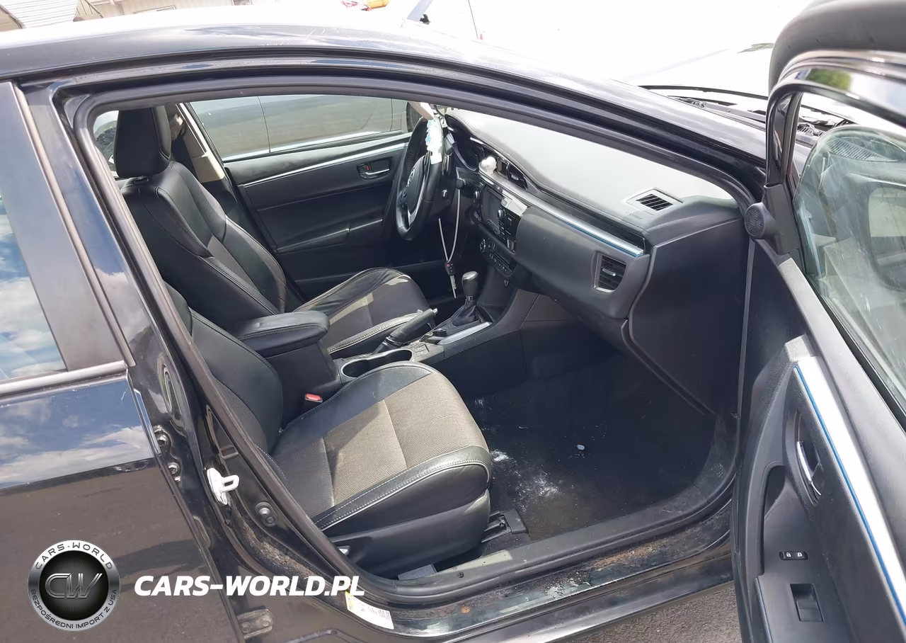 2015 Toyota Corolla S Plus VIN:2T1BURHE5FC448041 - 5