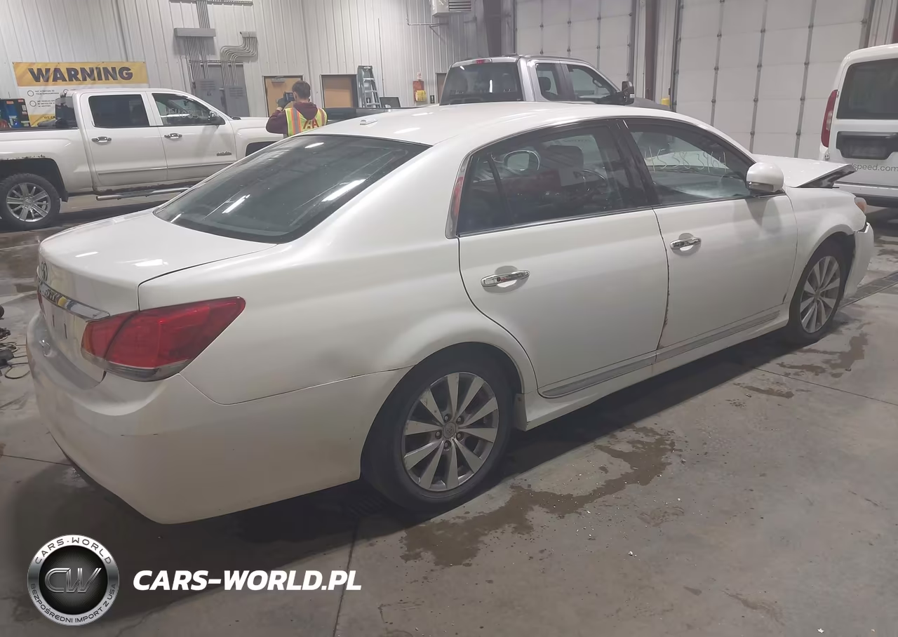 2011 Toyota Avalon Limited VIN:4T1BK3DB5BU440173 - 4