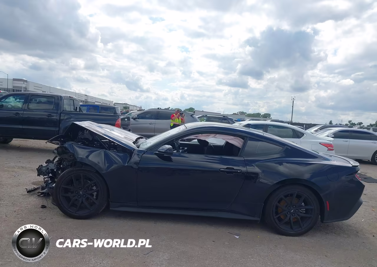 2026 Ford Mustang Ecoboost Fastback VIN:1FA6P8TH7T5102799 - 13