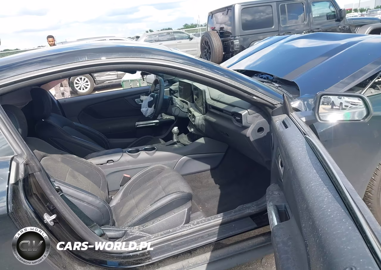 2026 Ford Mustang Ecoboost Fastback VIN:1FA6P8TH7T5102799 - 5