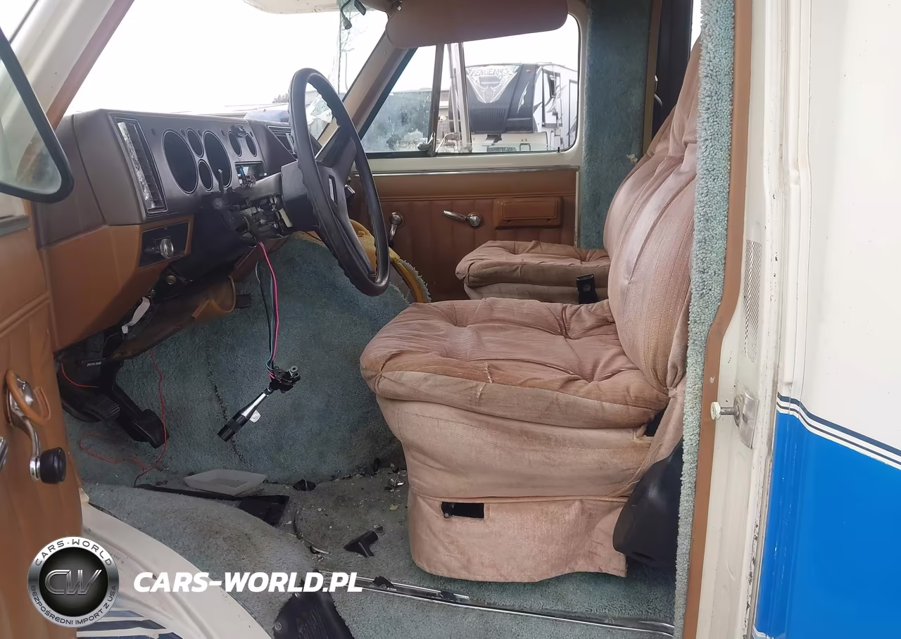1988 Chevrolet G30 VIN:2GBJG31M8J4143709 - 6