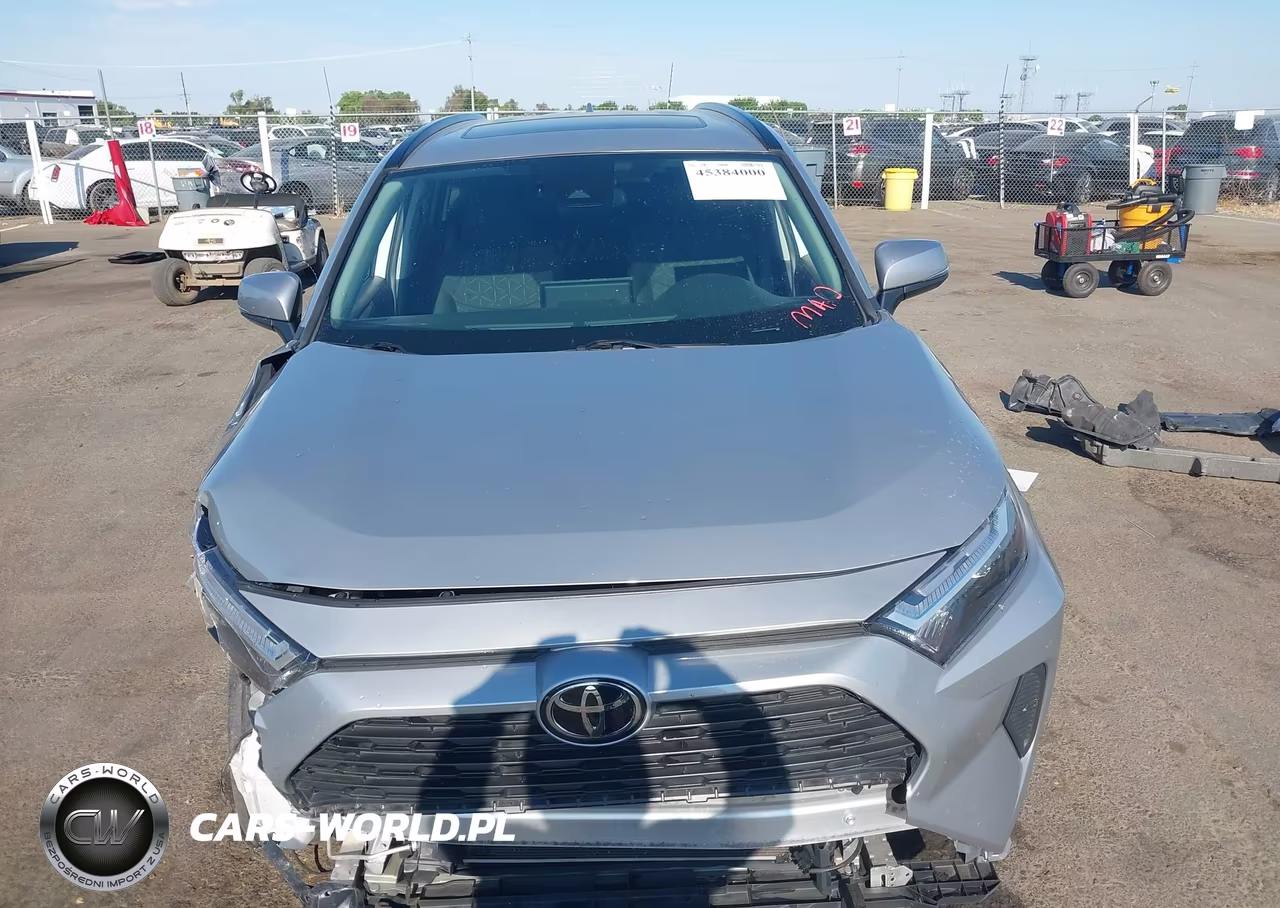 2024 Toyota Rav4 Xle VIN:2T3W1RFV2RW317589 - 12