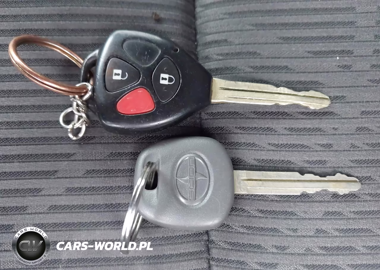 2011 Scion Tc VIN:JTKJF5C78B3018734 - 11