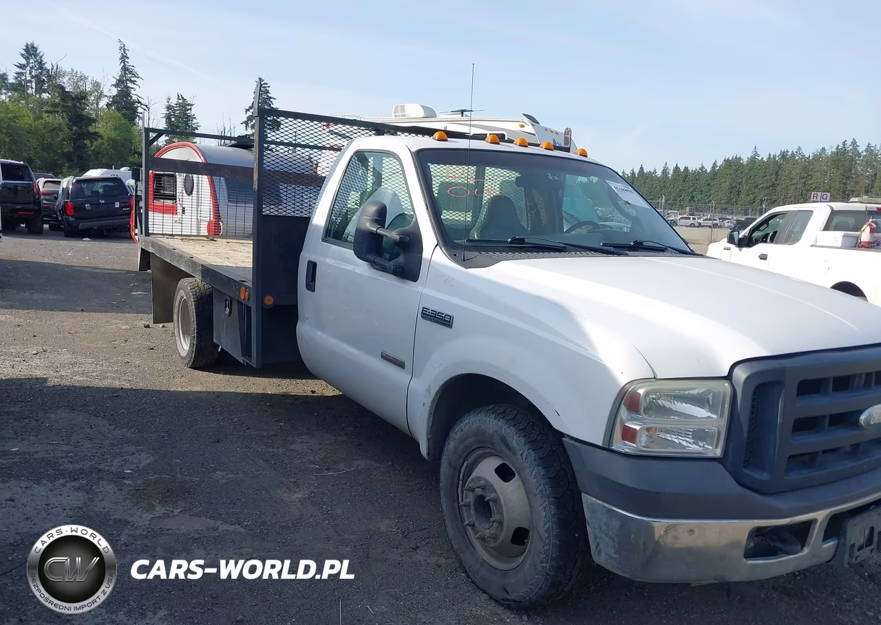 2006 Ford F-350 Chassis Xl-Xlt