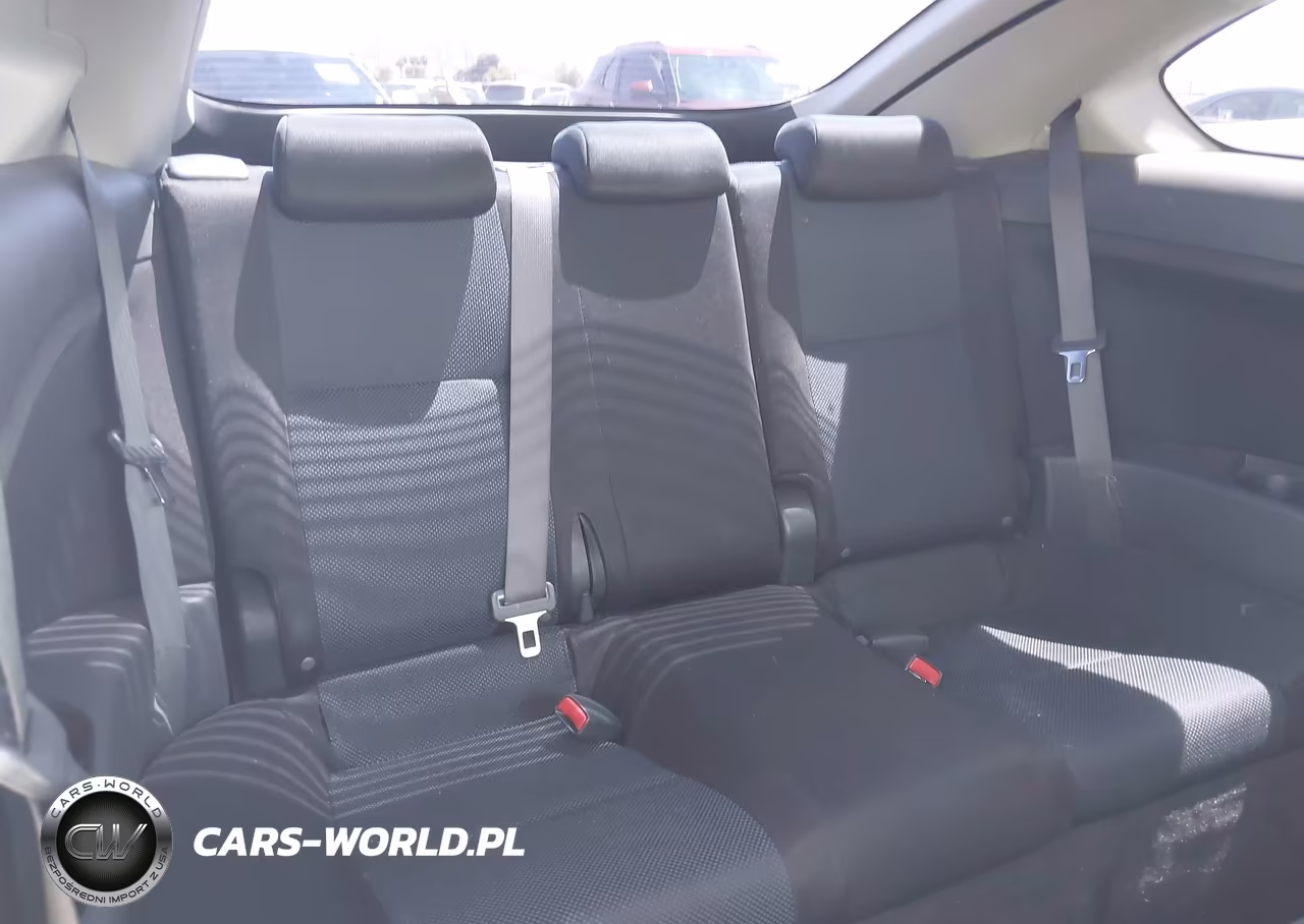 2007 Scion Tc VIN:JTKDE177670204901 - 8