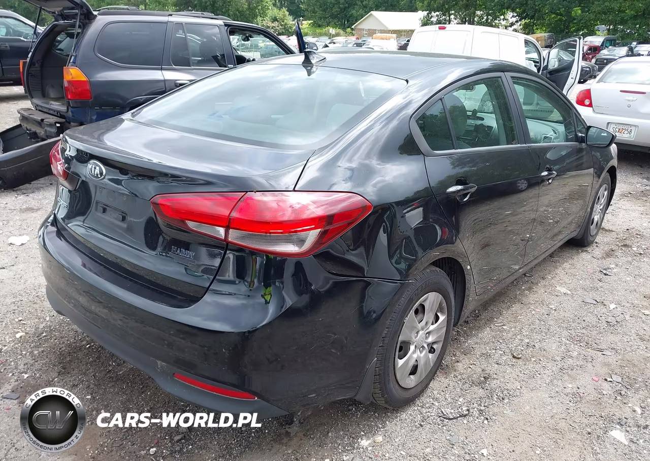 2018 Kia Forte Lx VIN:3KPFK4A77JE269449 - 6