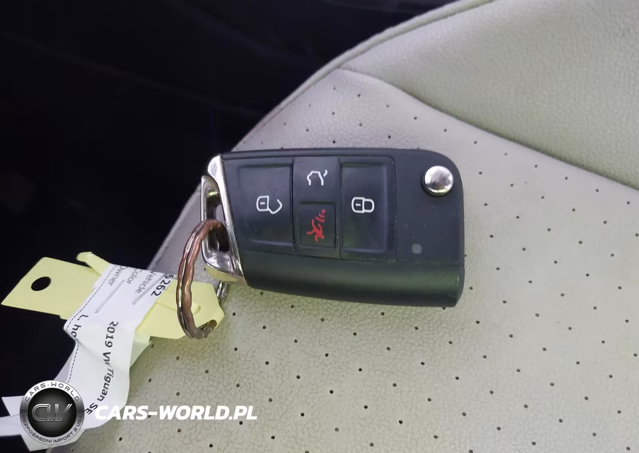 2019 Volkswagen Tiguan 2.0T Se-2.0T Sel-2.0T Sel R-Line-2.0T Sel R-Line Black VIN:3VV3B7AX1KM106731 - 11