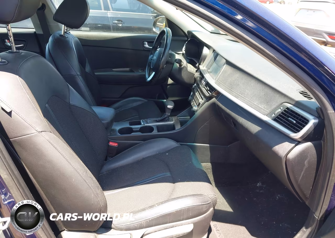 2019 Kia Optima S VIN:5XXGT4L30KG331858 - 5