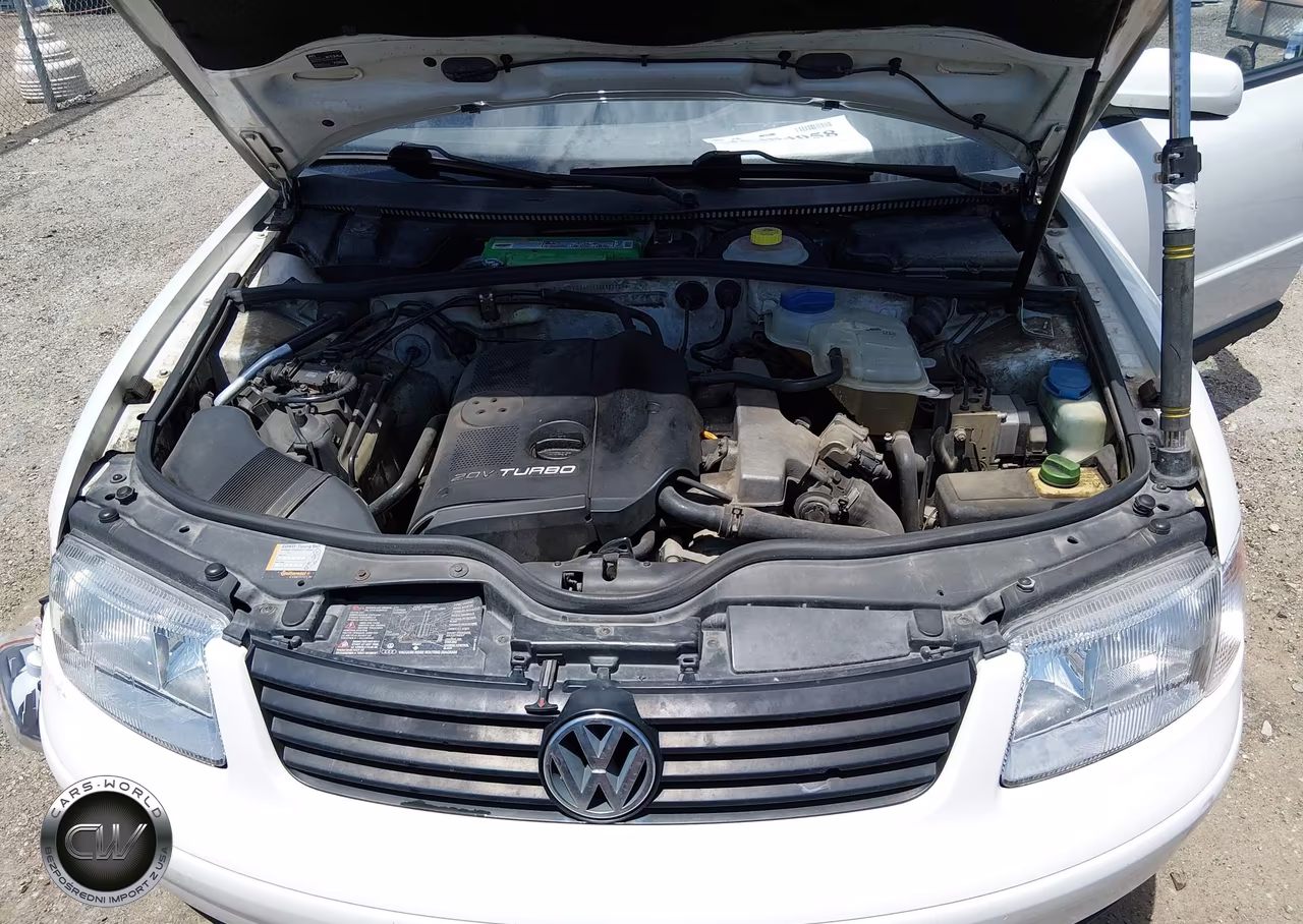 1999 Volkswagen Passat Gls VIN:WVWNA63B1XE125704 - 10