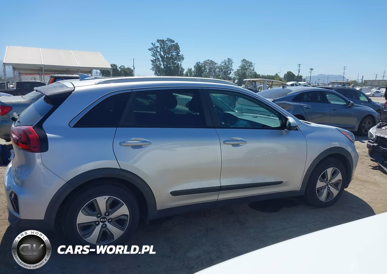 2020 Kia Niro Lx VIN:KNDCB3LC9L5396547 - 13