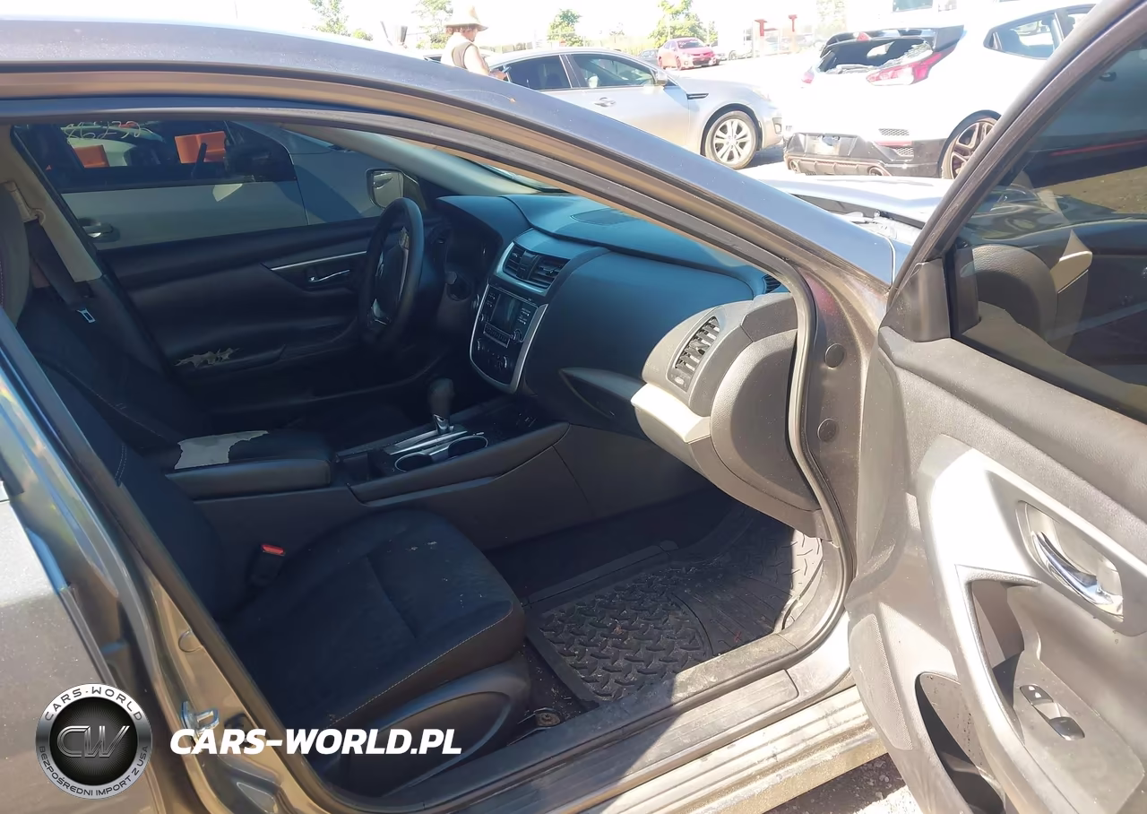2018 Nissan Altima 2.5 S VIN:1N4AL3AP4JC244538 - 5