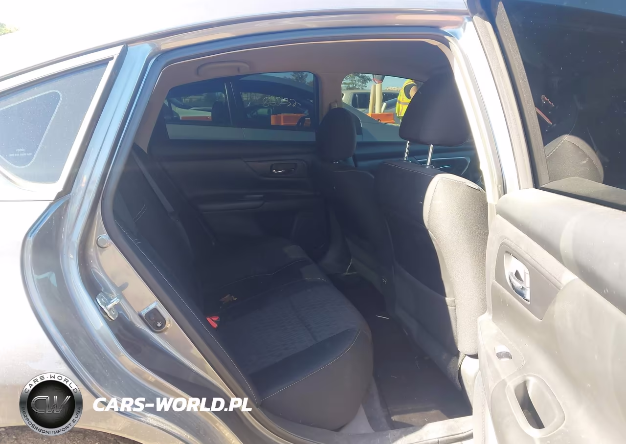 2018 Nissan Altima 2.5 S VIN:1N4AL3AP4JC244538 - 8