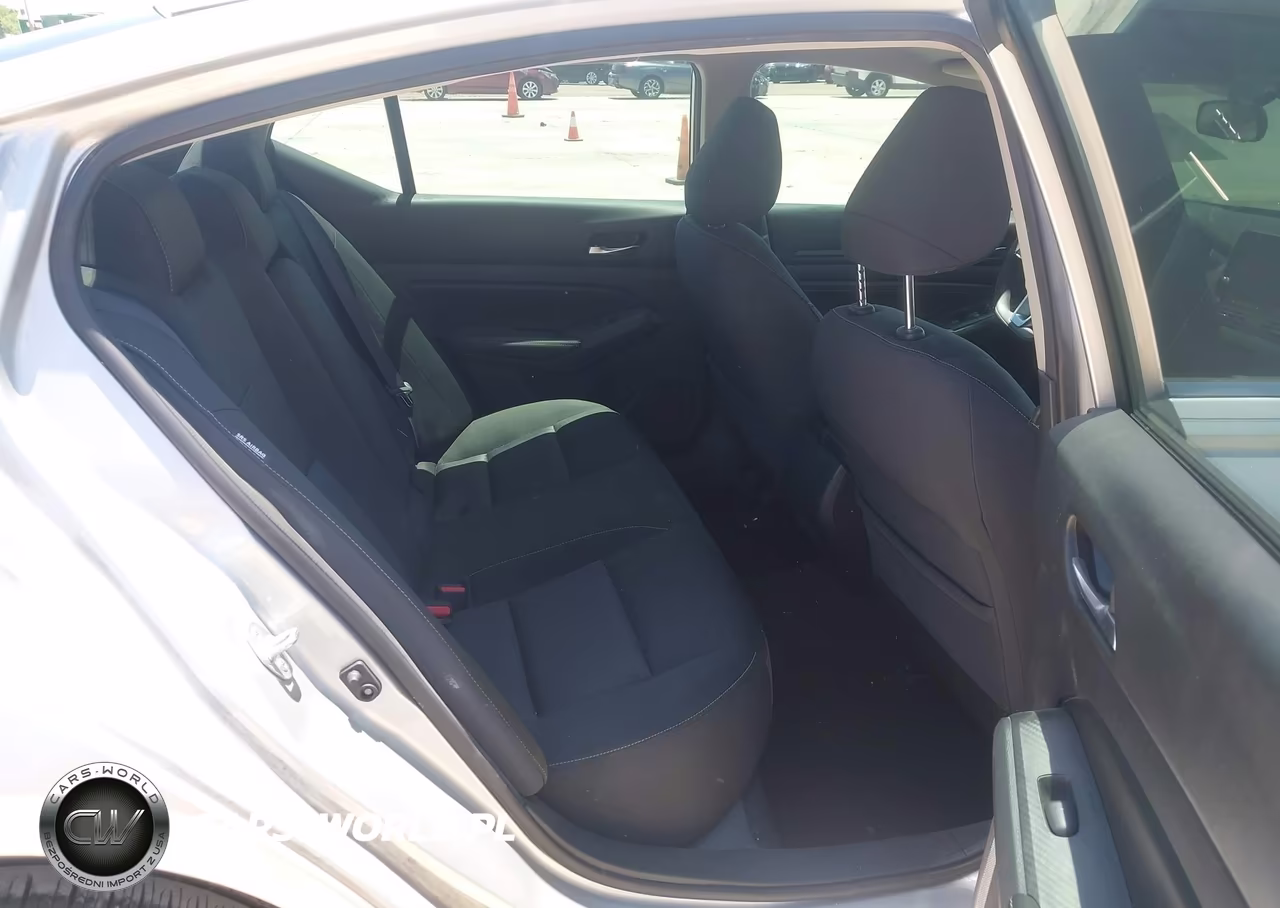 2019 Nissan Altima 2.5 S VIN:1N4BL4BV7KC135242 - 8