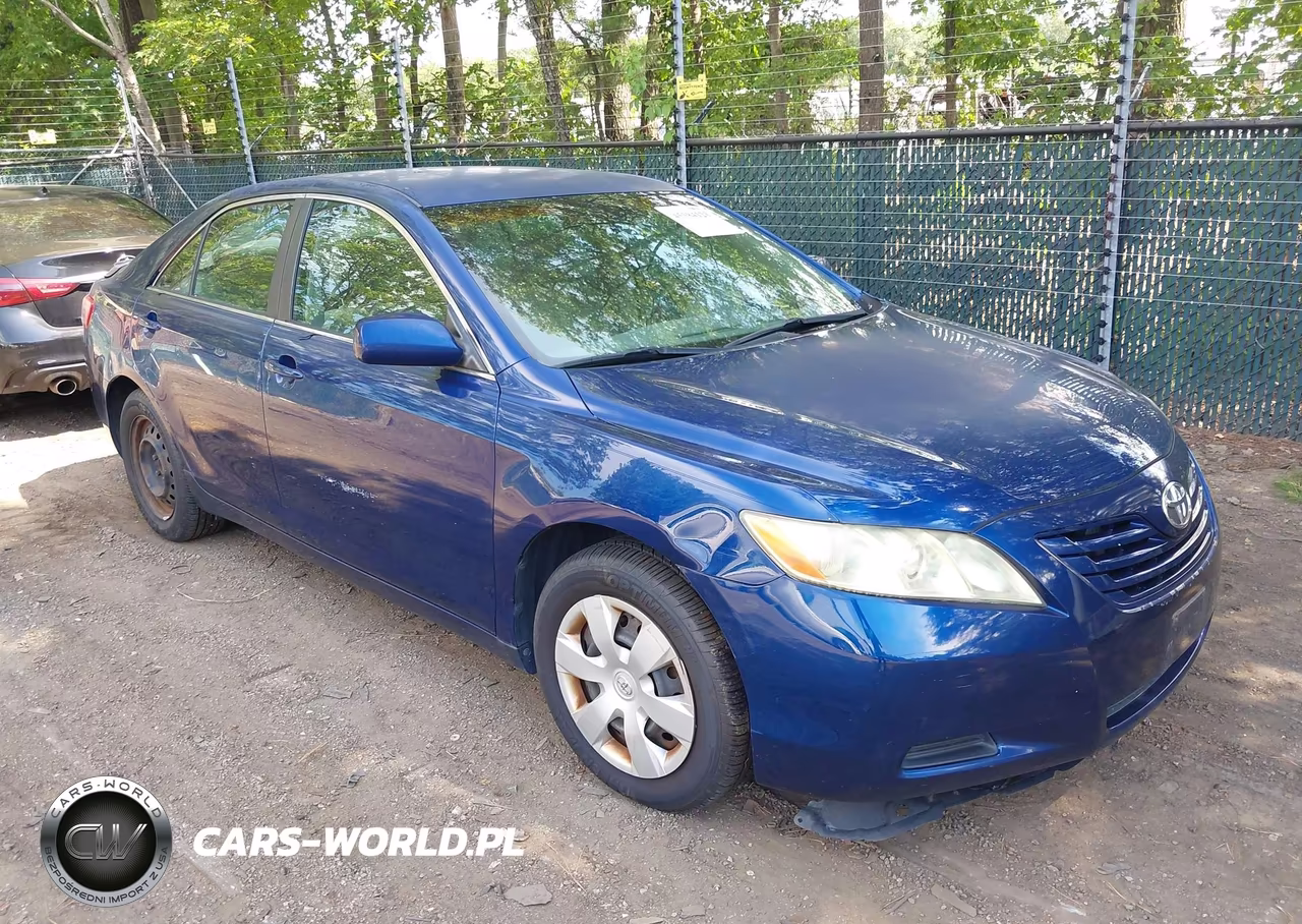 2008 Toyota Camry Le – zdjęcie 1 z 11