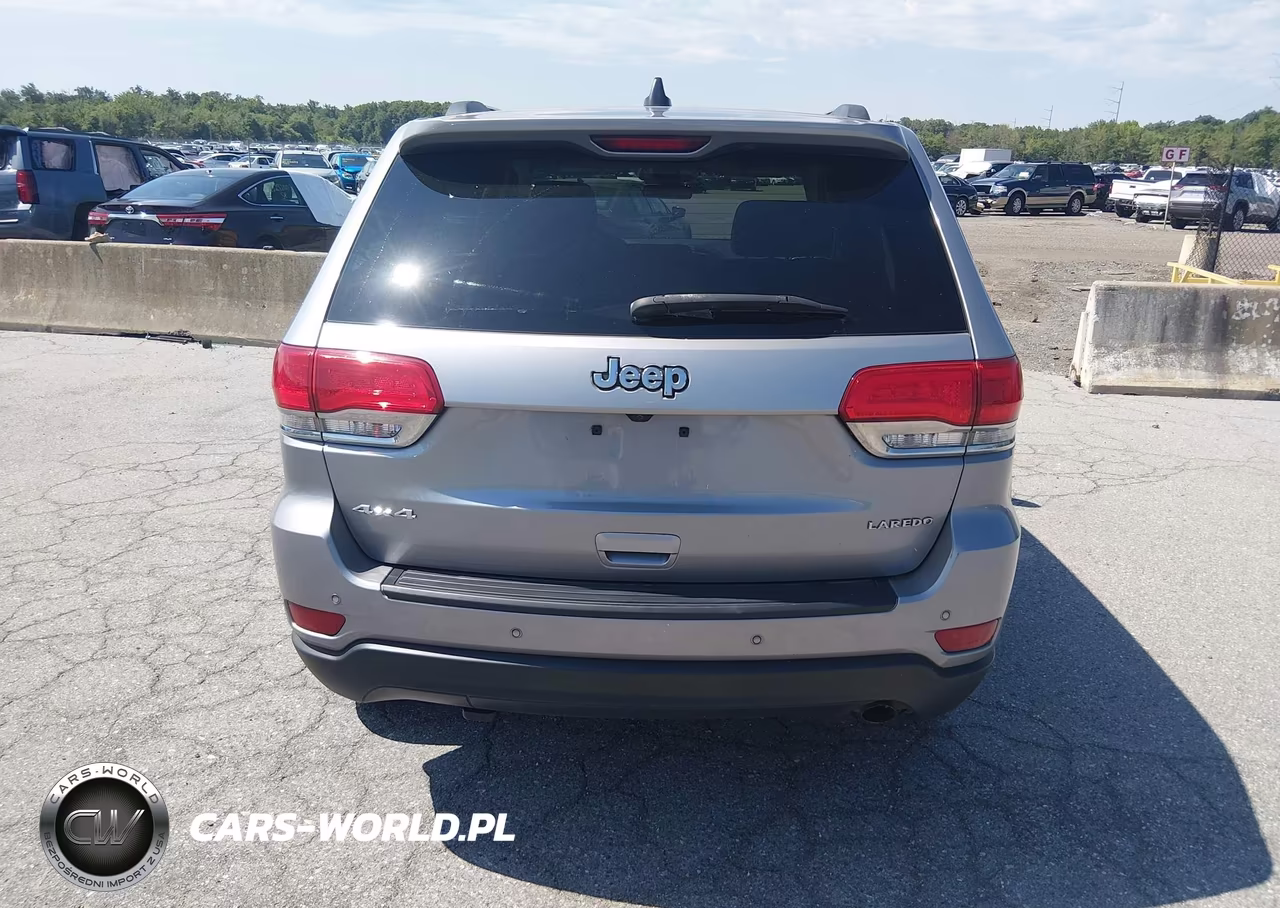 2019 Jeep Grand Cherokee Laredo E 4X4 VIN:1C4RJFAG1KC837019 - 19