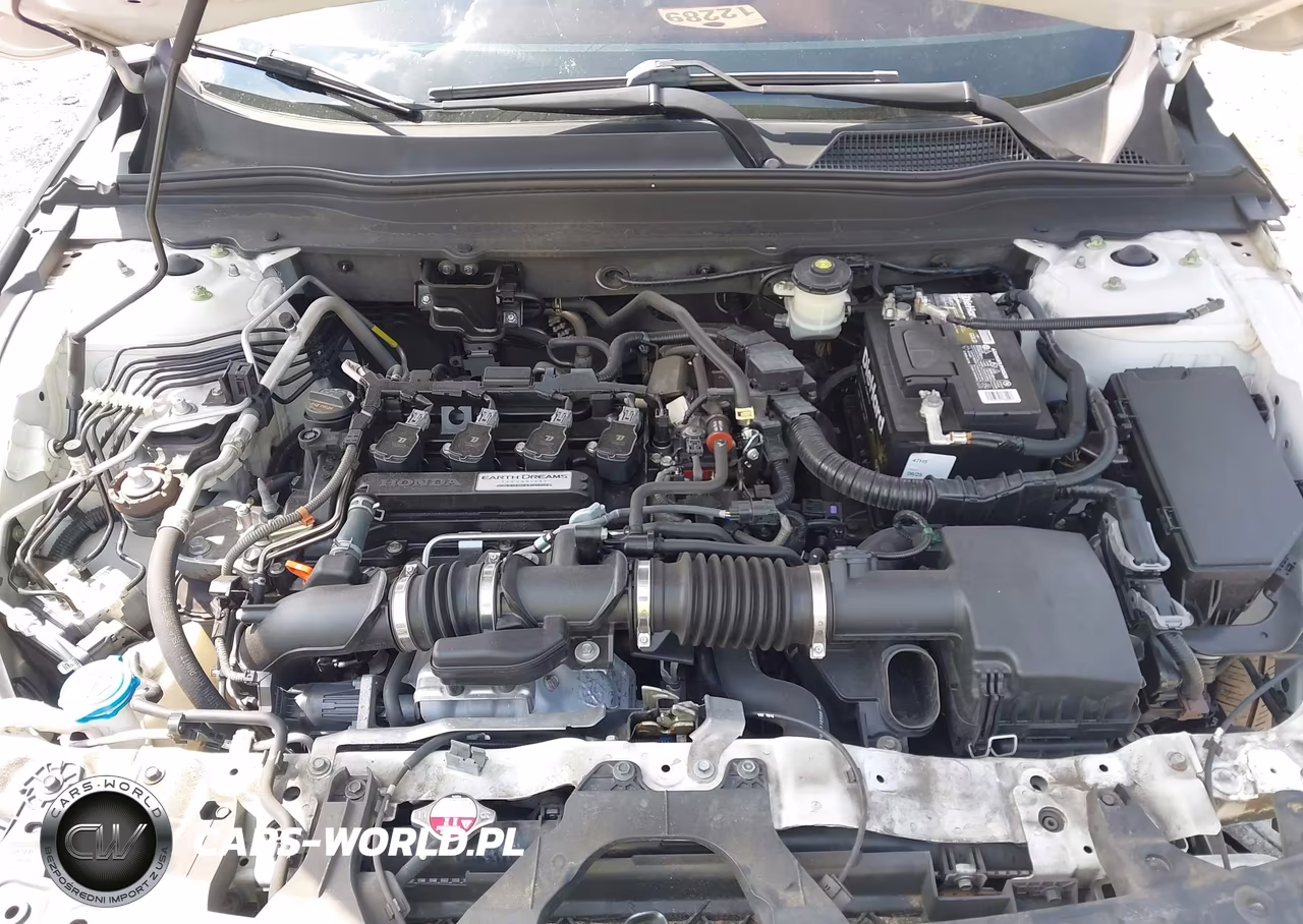 2018 Honda Accord Sport VIN:1HGCV1F39JA005992 - 10