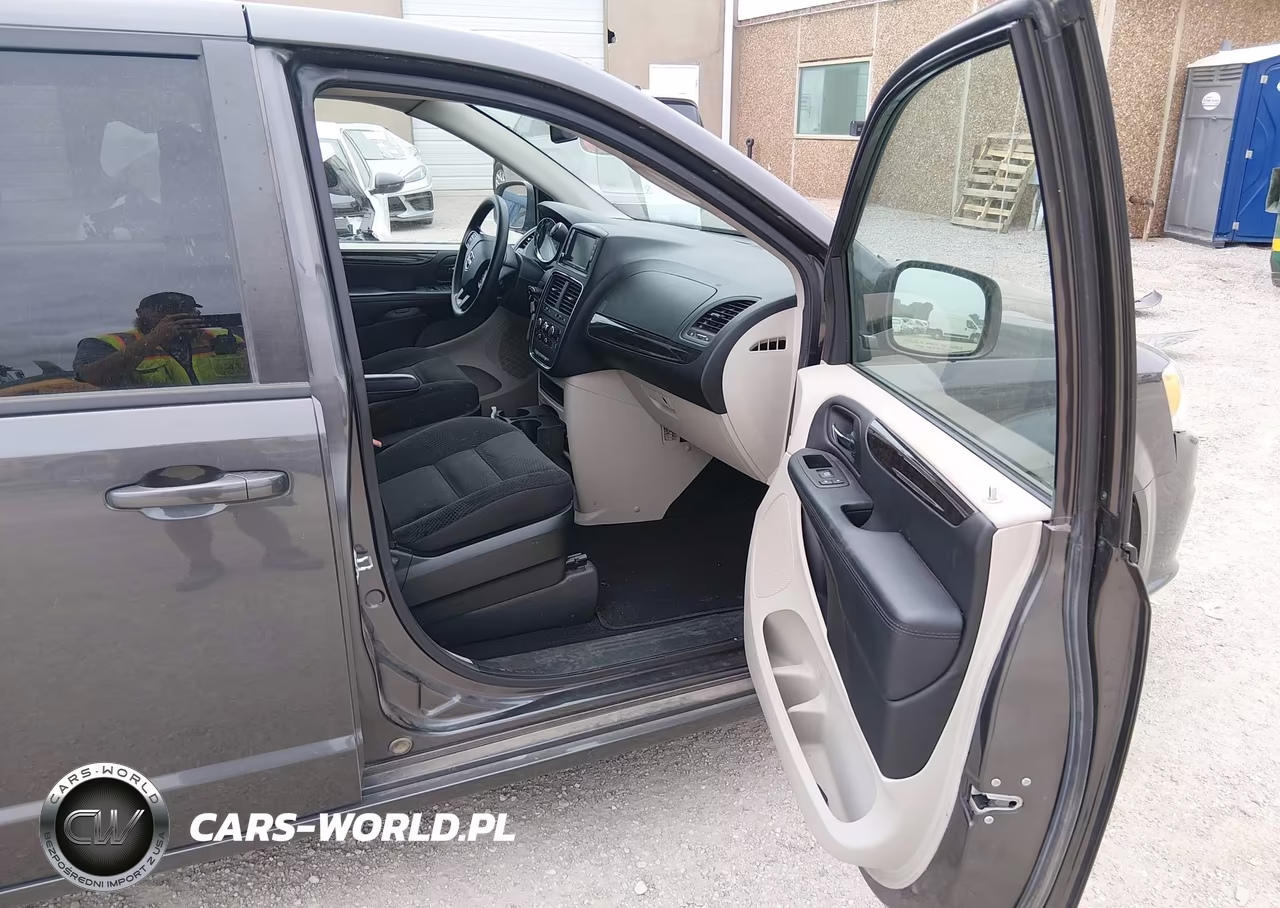 2018 Dodge Grand Caravan Se VIN:2C4RDGBG5JR273330 - 5