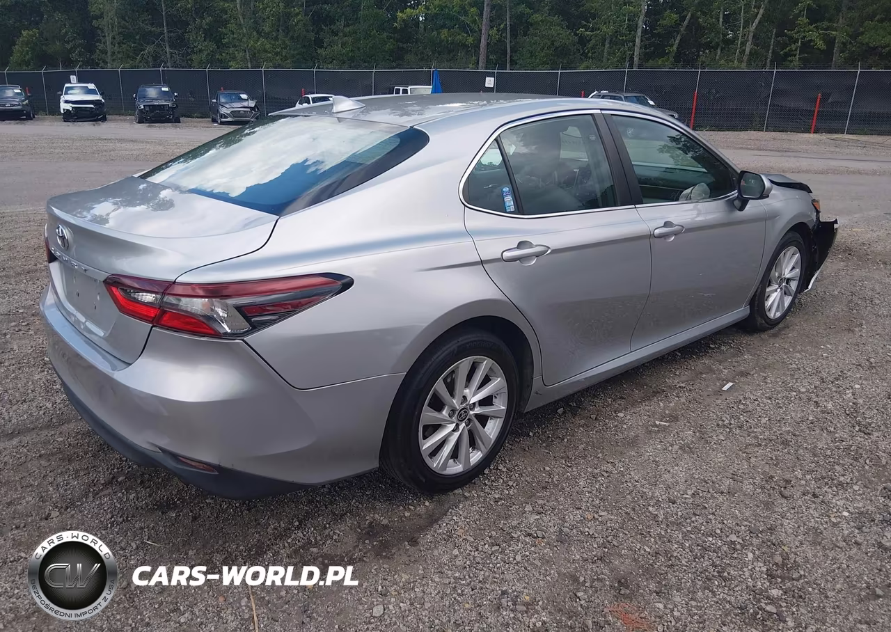 2022 Toyota Camry Le VIN:4T1C11AK1NU055584 - 4