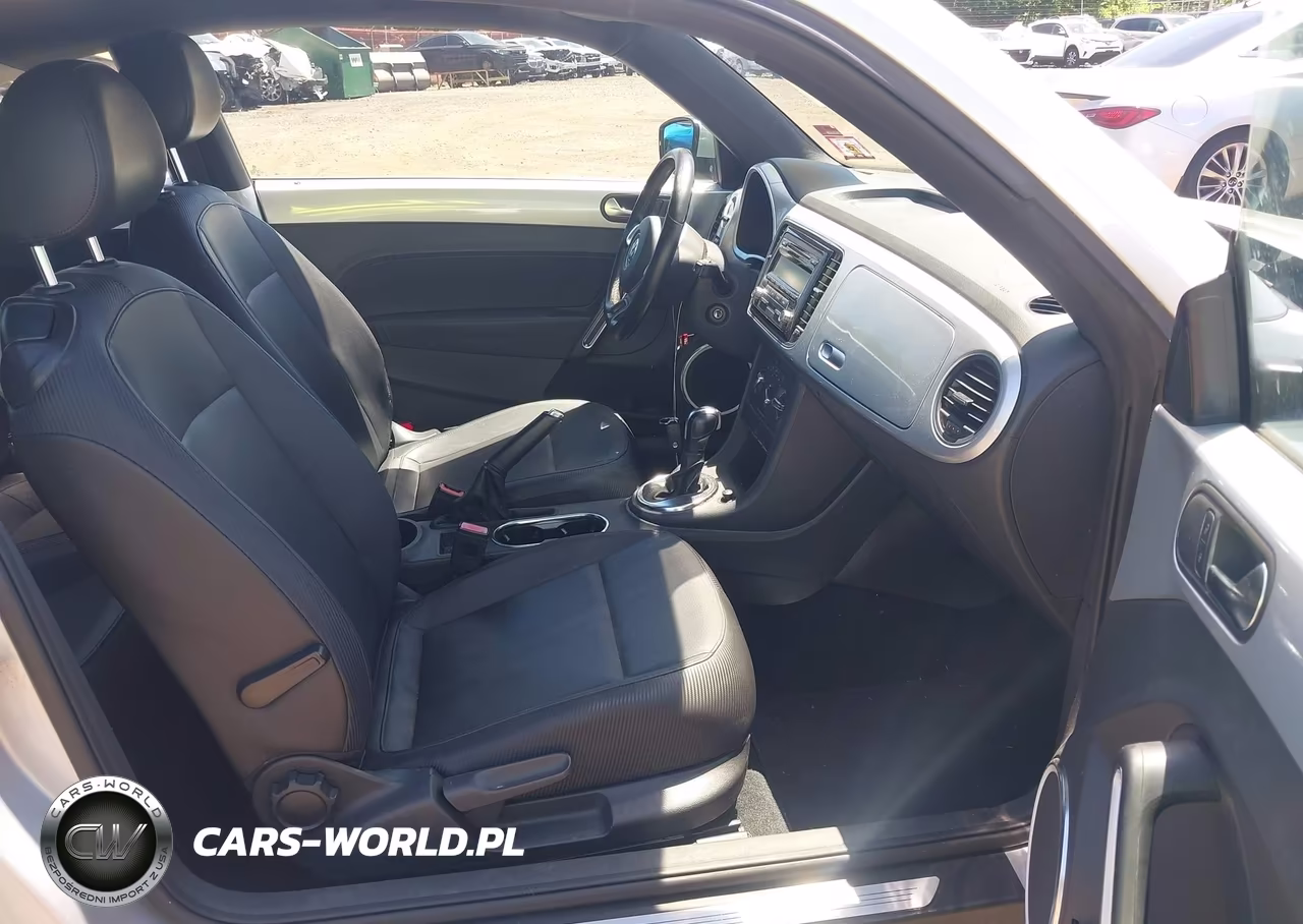 2012 Volkswagen Beetle 2.5L VIN:3VWJP7AT4CM639787 - 5