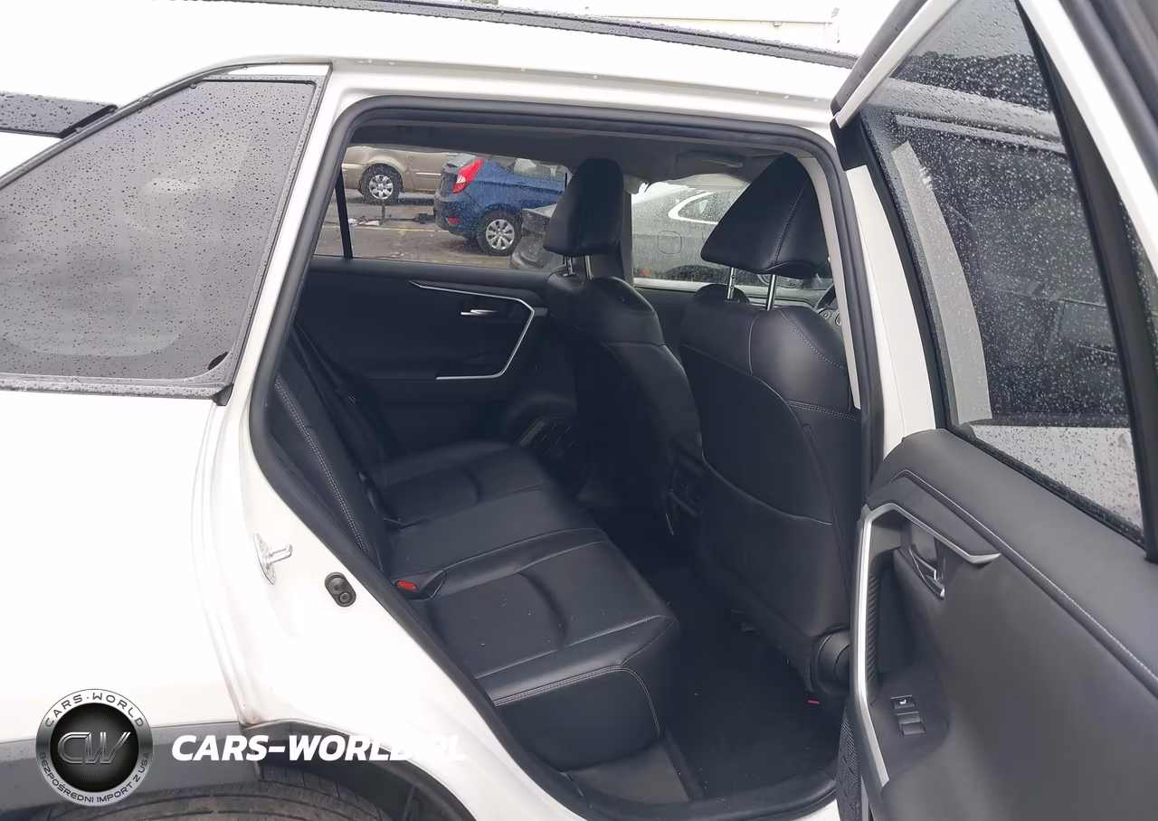 2019 Toyota Rav4 Limited VIN:JTMY1RFV1KJ014400 - 8